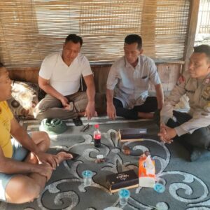 Cooling System, Bhabinkamtibmas Polsek Bolo Sambangi Warga Binaan Gaungkan Pilkada Damai