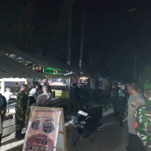 Cipta Kondisi Jelang Tahapan Pilkada Serentak, Polsek Monta Menggelar Patroli Gabungan.