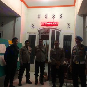 Personel OMP Rinjani 2024 Polres Bima Kota Intensifkan Pengamanan di Kantor KPU dan Bawaslu Kota Bima