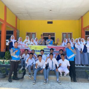 Bag SDM Polres Bima Kota Sosialisasikan Rekrutmen Bakomsus Pertanian T.A. 2025 di SMK Negeri Wera