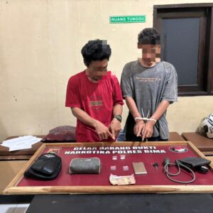Dukung Asta Cita Presiden RI, Satresnarkoba Polres Bima Amankan Dua Terduga Pengedar Narkoba di Kampung Bebas Dari Narkoba Desa Nata