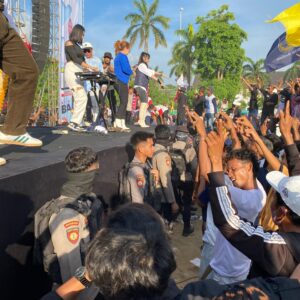 207 Personel Polres Bima Kota Amankan Kampanye Akbar Paslon Pilkada Nomor 2