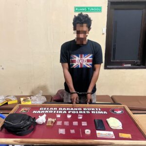 Nekad Transaksi Narkoba di Toilet Masjid Terduga Asal Desa Naru ini Dibekuk Satresnarkoba Polres Bima