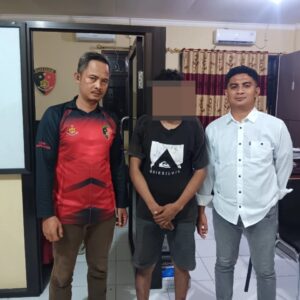 Tim Opsnal Sat Reskrim Polres Bima Kota Tangkap Pelaku dan Penadah Kasus Pencurian Emas Senilai Rp80 Juta