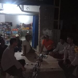Polsek Lambu Laksanakan Patroli Kryd Untuk Cipta Kondisi Dan Minimalisir Gangguan Harkamtibmas