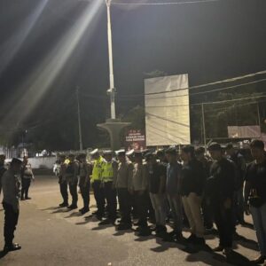 Personel Polres Bima Kota Gelar KRYD, Sampaikan Himbauan Humanis kepada Masyarakat